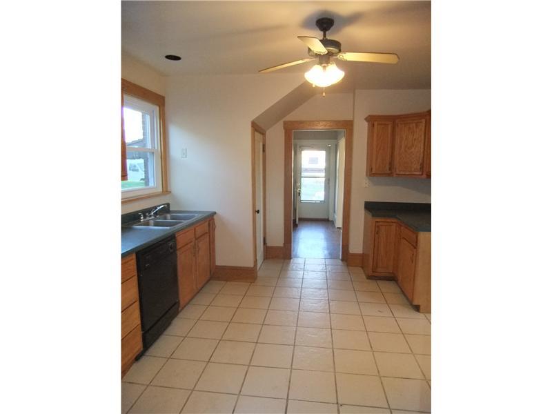 400 2nd Street Butler, PA 16001 - Photo 6 of 18 Kitchen.