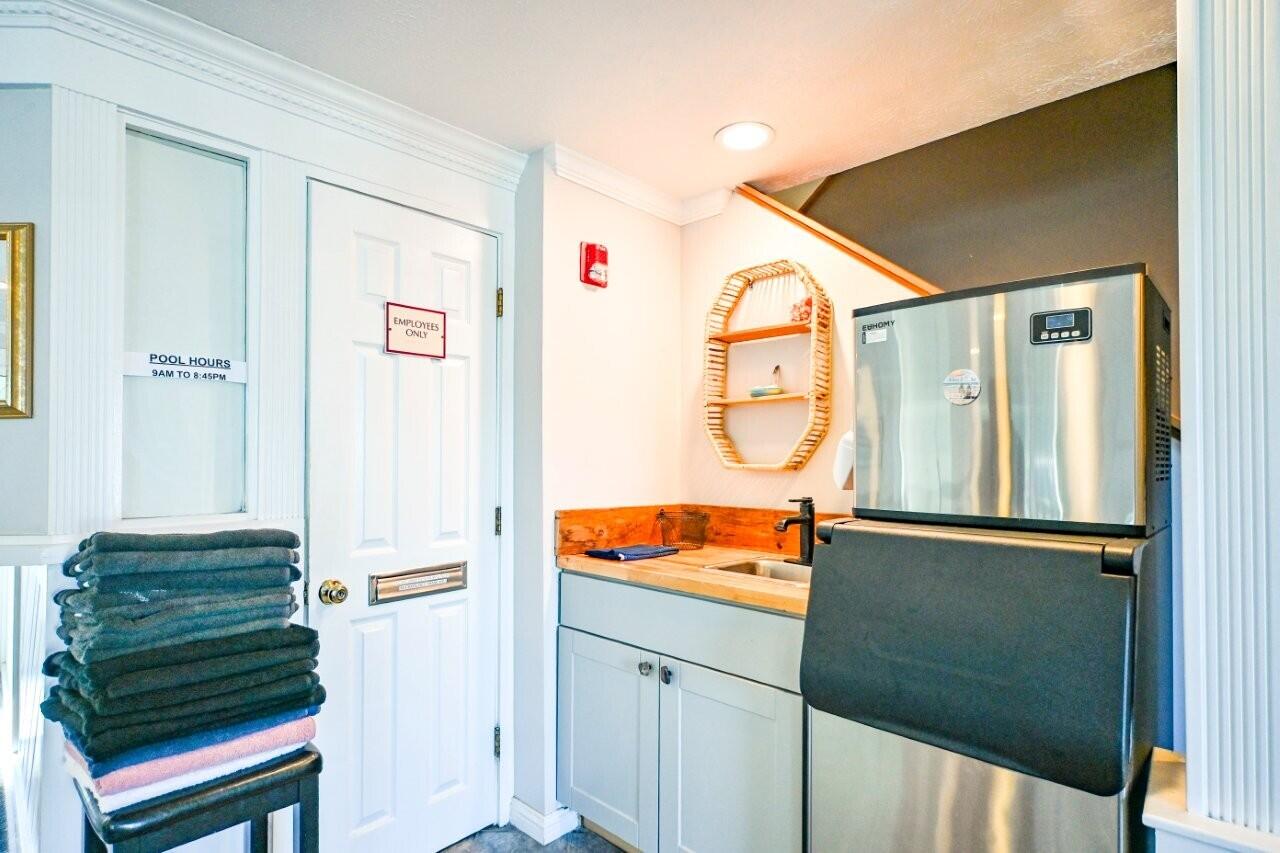 376 Mile Road, Unit 304 Wells, ME 04090 - Photo 32 of 53 29