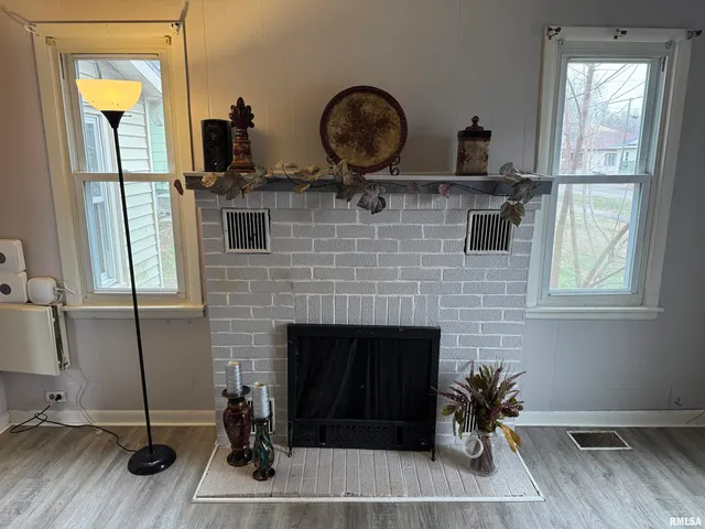 $29,900 | 205 North State Street, Christopher, IL 62822