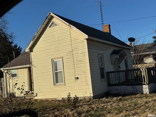 $29,900 | 205 North State Street, Christopher, IL 62822