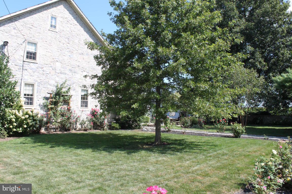 605 Becker Road Leola, PA 17540 - Photo 34 of 47