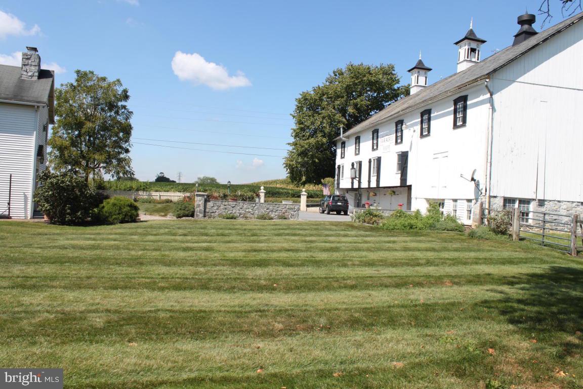 605 Becker Road Leola, PA 17540 - Photo 40 of 47
