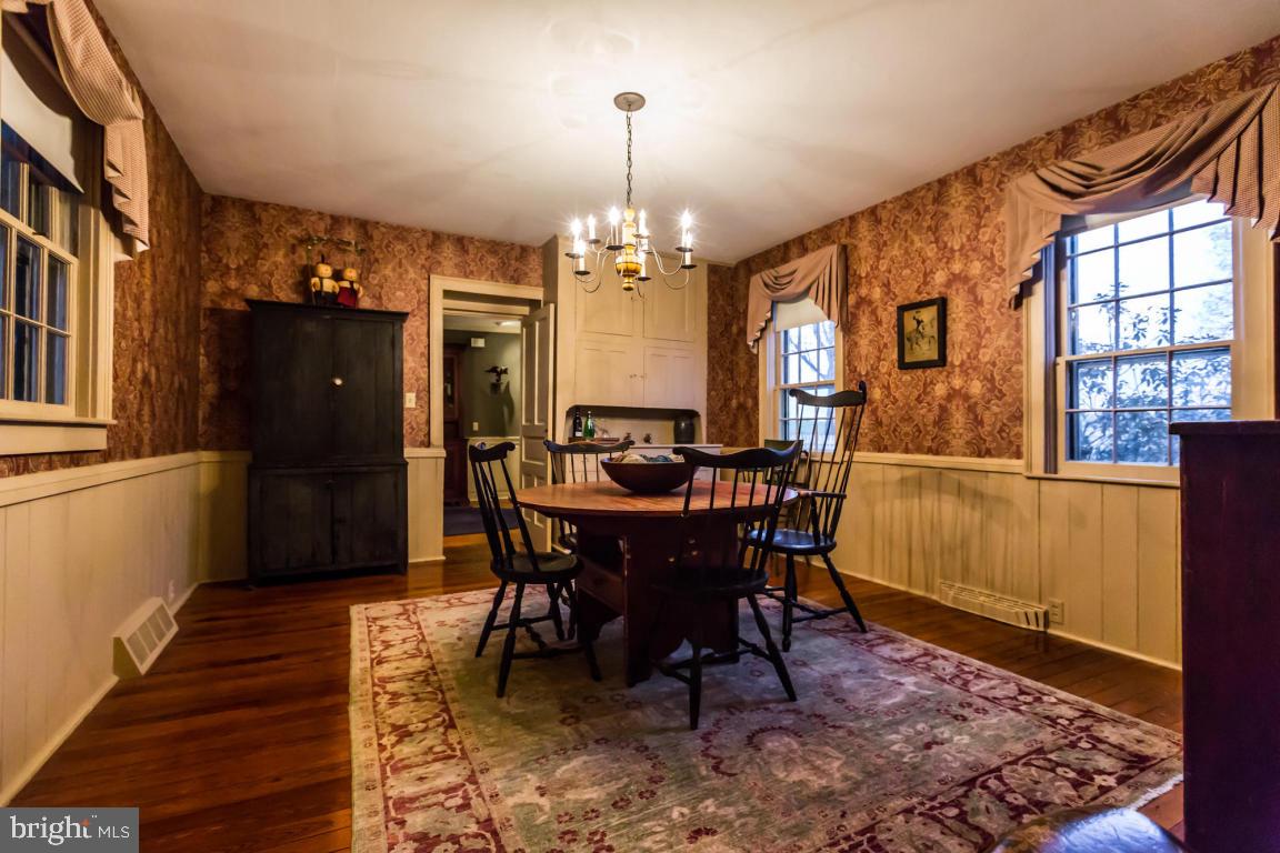 605 Becker Road Leola, PA 17540 - Photo 9 of 47