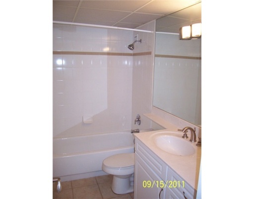 1000 Spanish River Road, Unit 1D Boca Raton, FL 33432 - Photo 5 of 14 Additional Photo