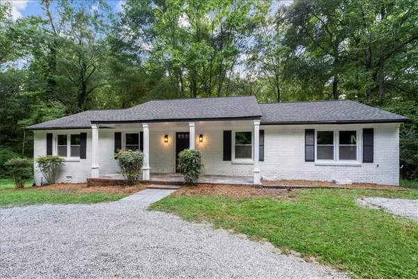 $325,000 | 105 Overlook Drive, Winterville, GA 30683