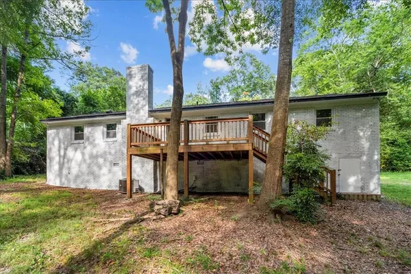 $325,000 | 105 Overlook Drive, Winterville, GA 30683