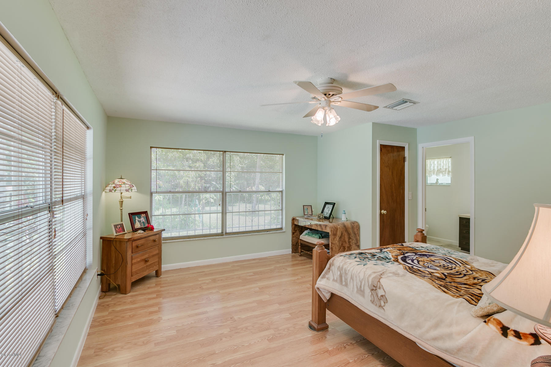 1097 Knecht Road Northeast Palm Bay, FL 32905 - Photo 23 of 46 1097 Knecht Road NE-42