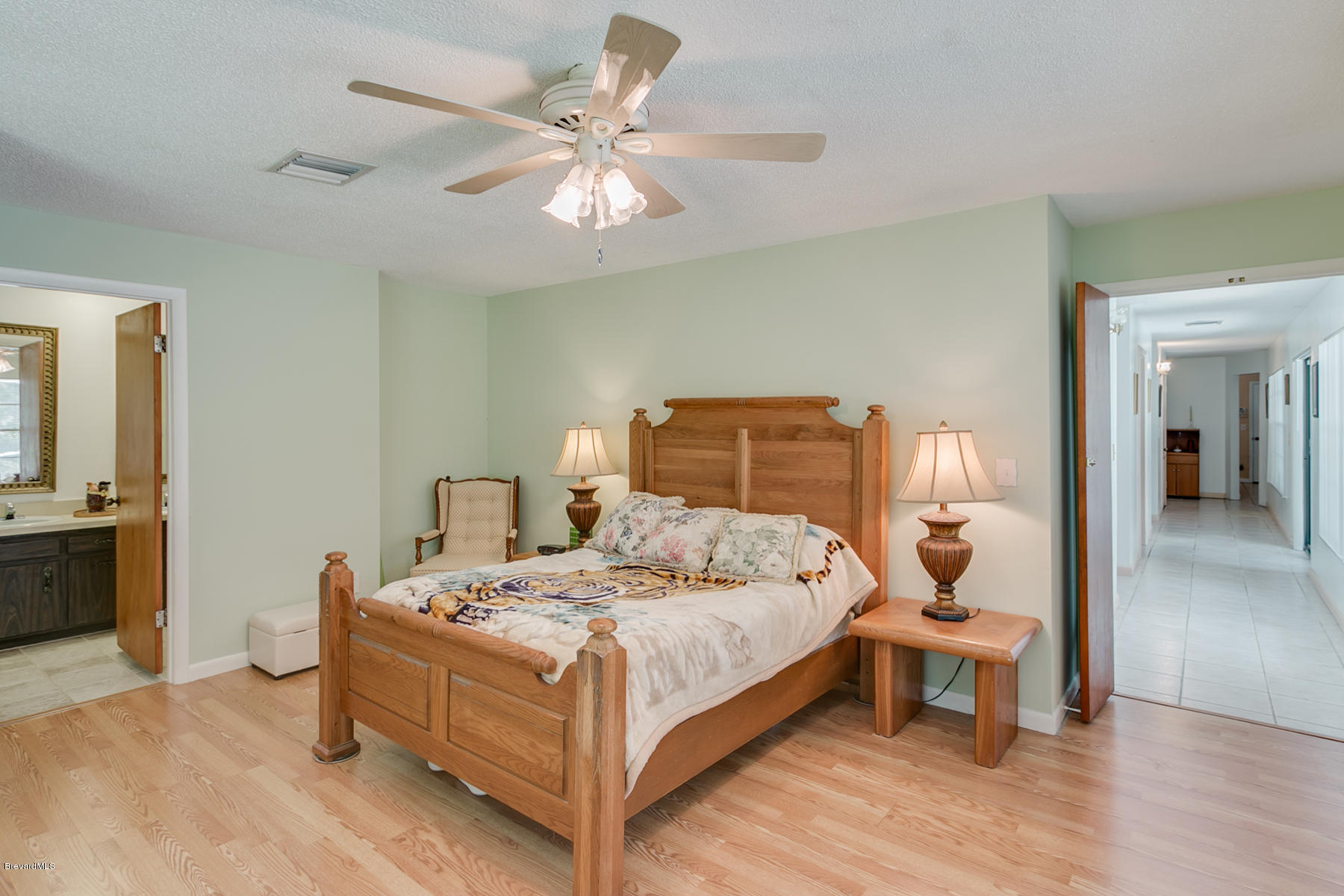 1097 Knecht Road Northeast Palm Bay, FL 32905 - Photo 24 of 46 1097 Knecht Road NE-43