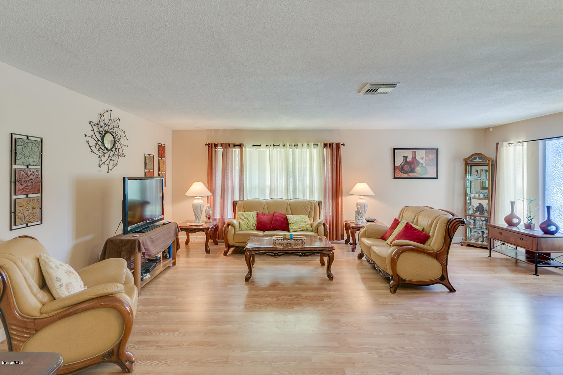 1097 Knecht Road Northeast Palm Bay, FL 32905 - Photo 6 of 46 1097 Knecht Road NE-30