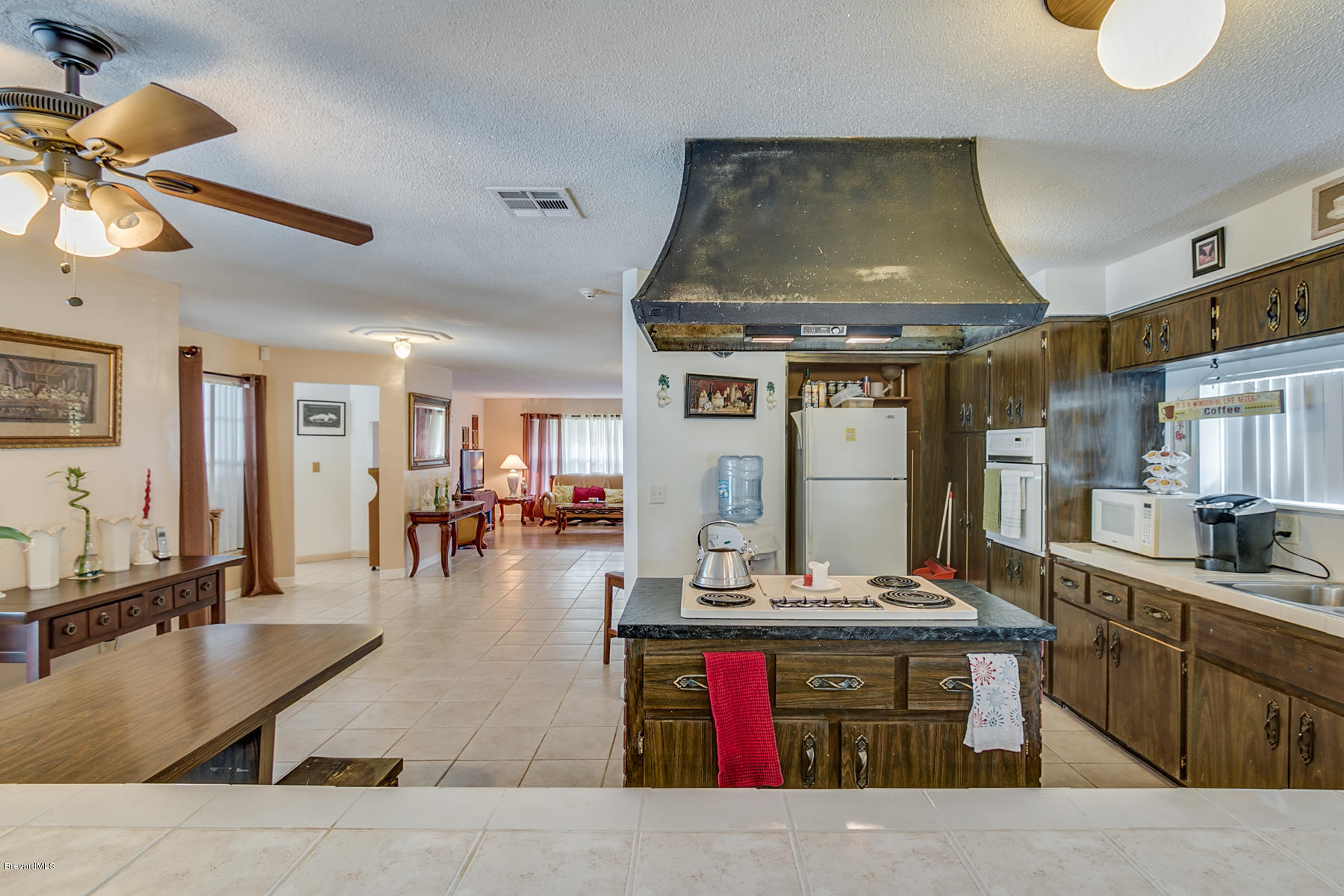 1097 Knecht Road Northeast Palm Bay, FL 32905 - Photo 10 of 46 1097 Knecht Road NE-36