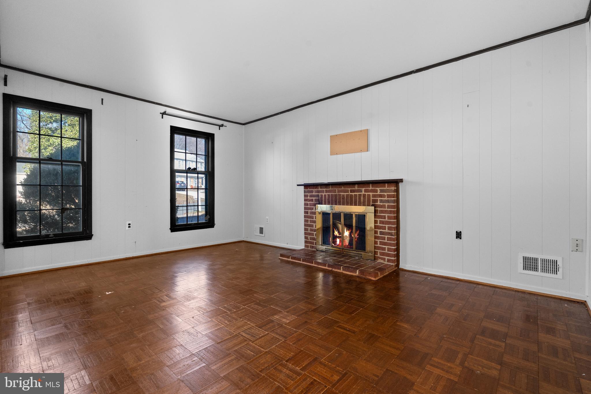 9060 Brook Ford Road Burke, VA 22015 - Photo 13 of 46