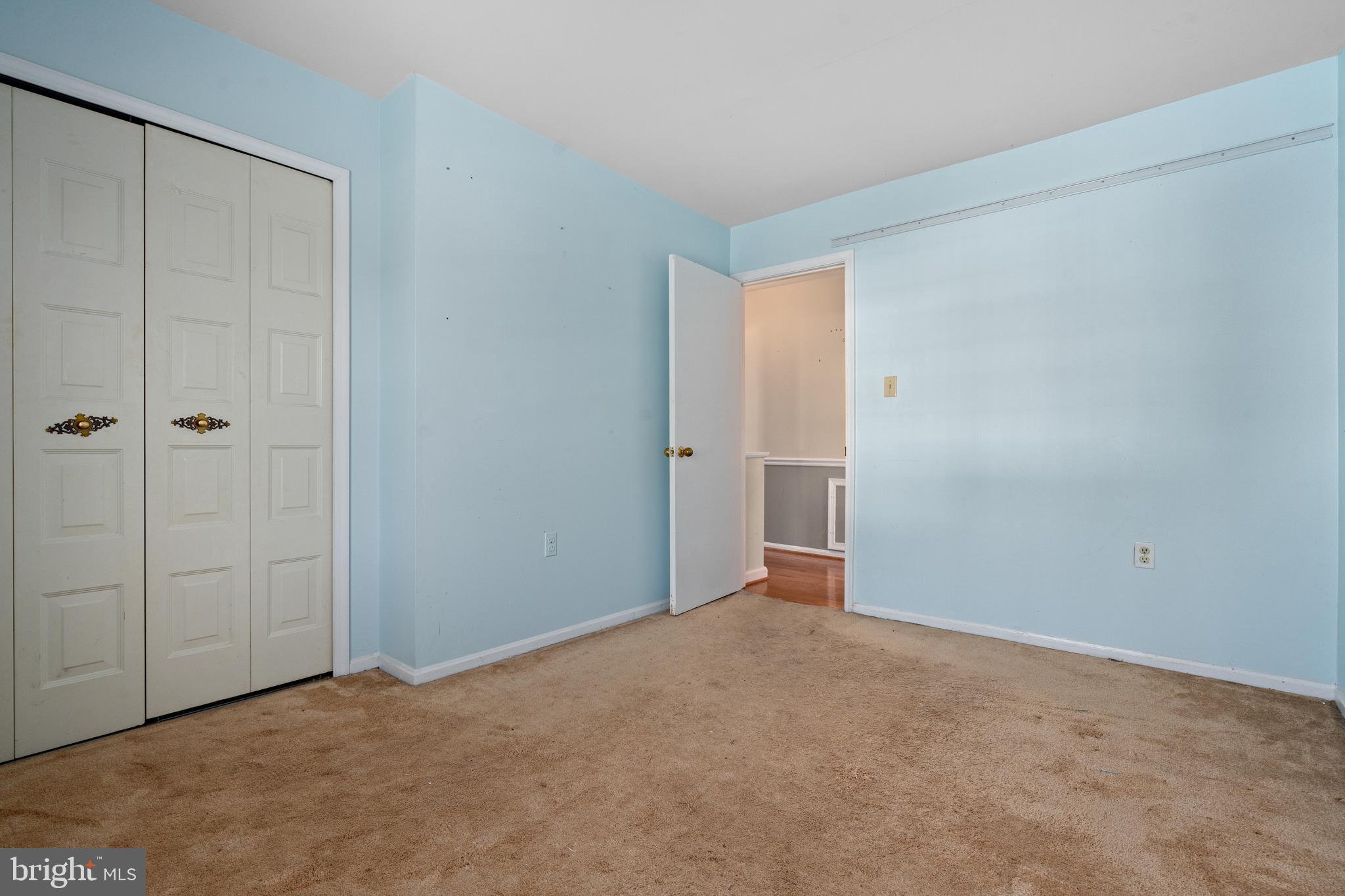 9060 Brook Ford Road Burke, VA 22015 - Photo 22 of 46