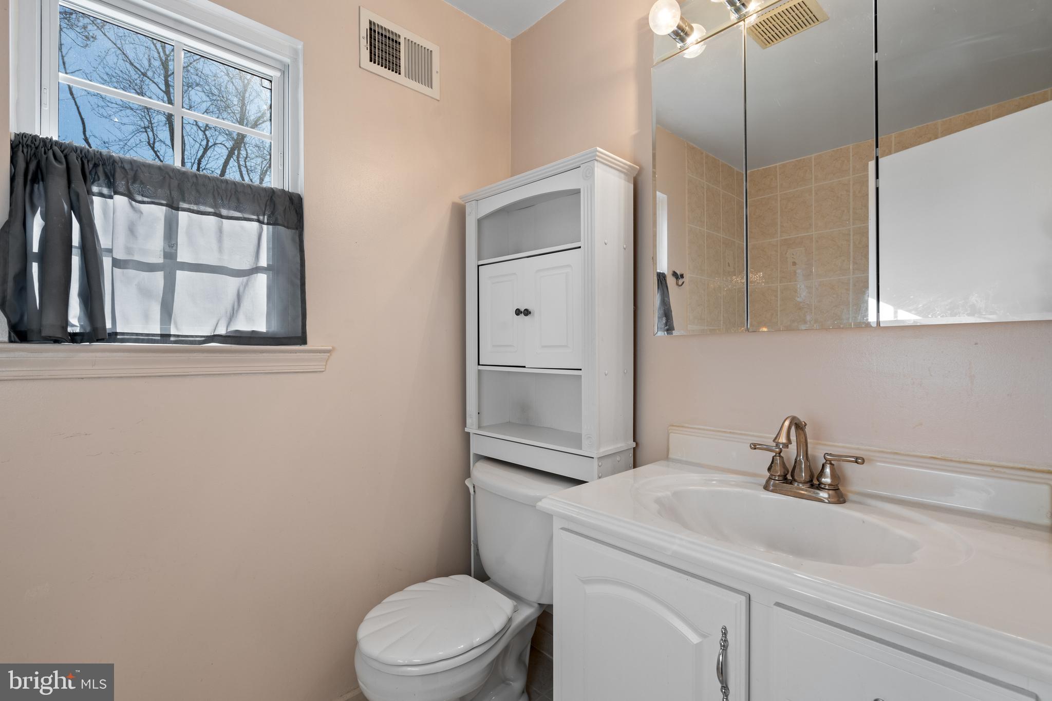 9060 Brook Ford Road Burke, VA 22015 - Photo 24 of 46