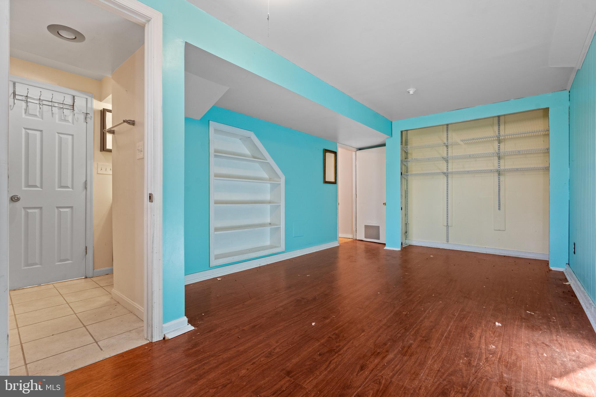 9060 Brook Ford Road Burke, VA 22015 - Photo 30 of 46