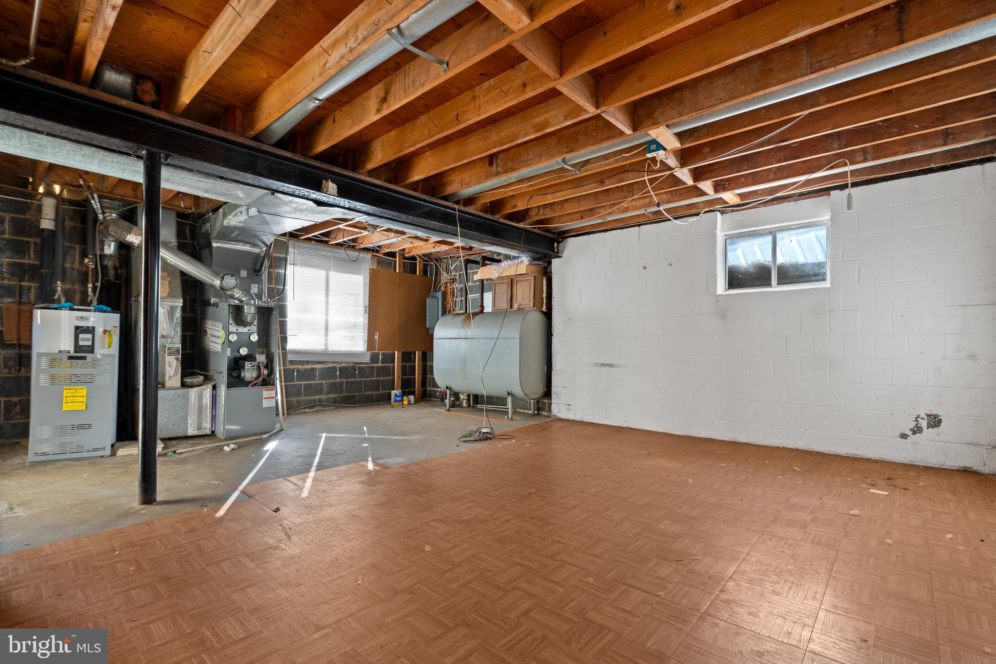 9060 Brook Ford Road Burke, VA 22015 - Photo 33 of 46