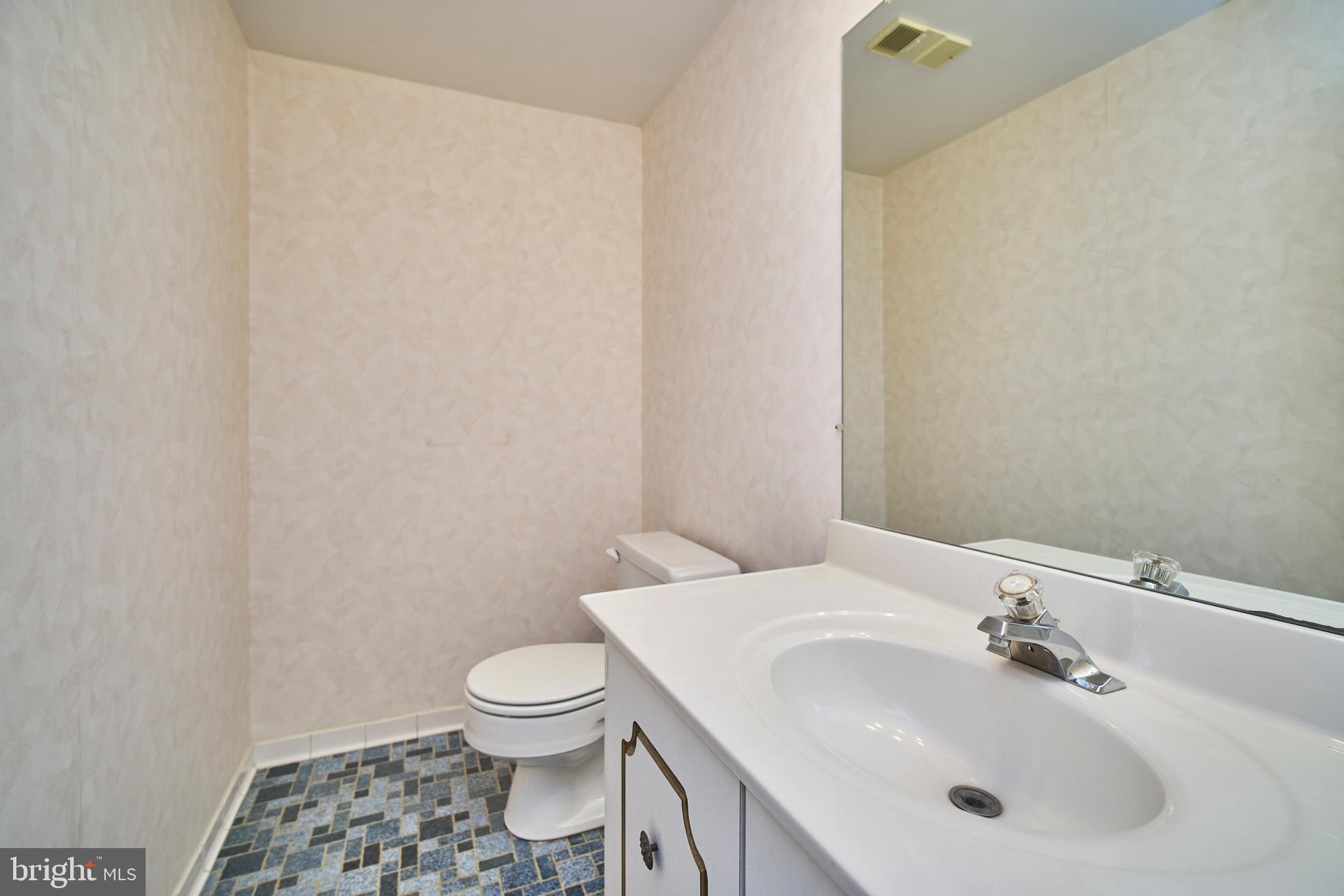 9512 Burning Branch Road Burke, VA 22015 - Photo 13 of 30 Main Level Powder Room