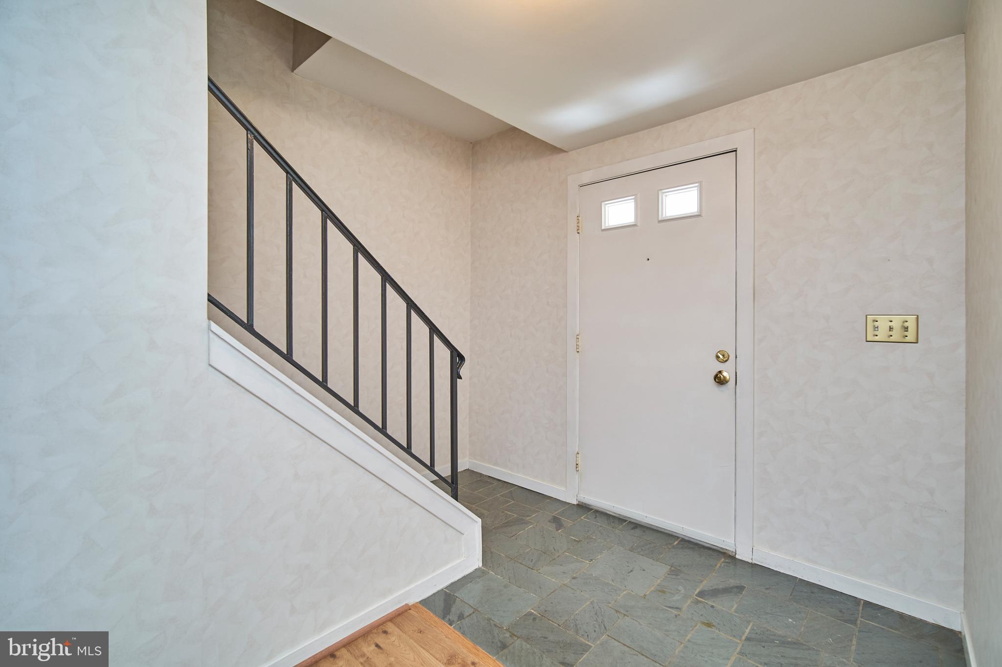 9512 Burning Branch Road Burke, VA 22015 - Photo 4 of 30 Welcoming Foyer