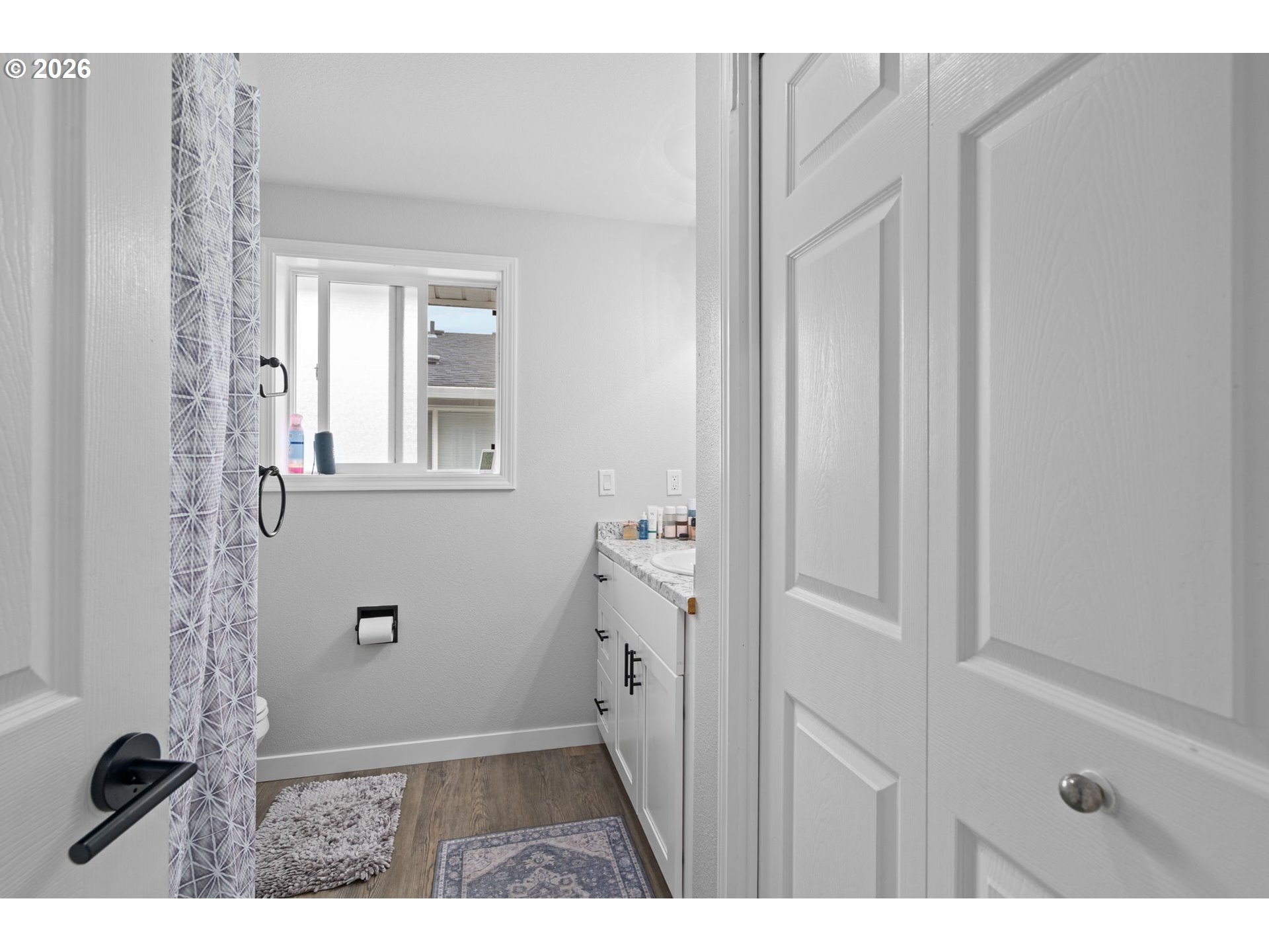 18230 Southeast Pine Street Portland, OR 97233 - Photo 12 of 14
