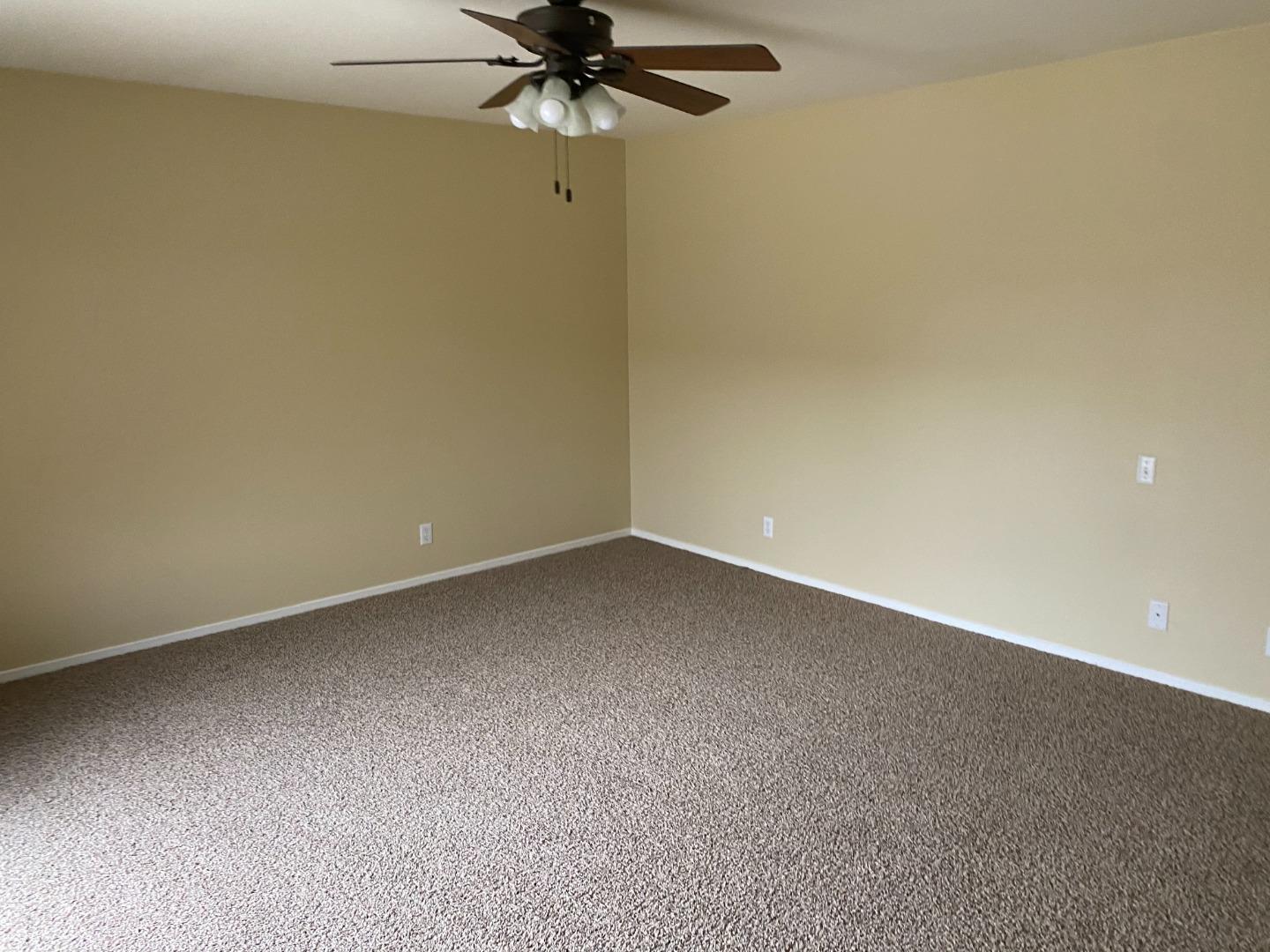 727 Montecito Way Salinas, CA 93901 - Photo 12 of 19 a view of an empty room