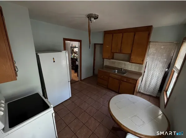 $699,900 | 32-34 Elmwood Avenue, Bridgeport, CT 06605