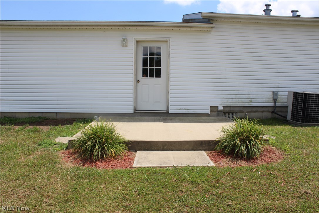 4105 Old Wheeling Road Zanesville, OH 43701 - Photo 18 of 18