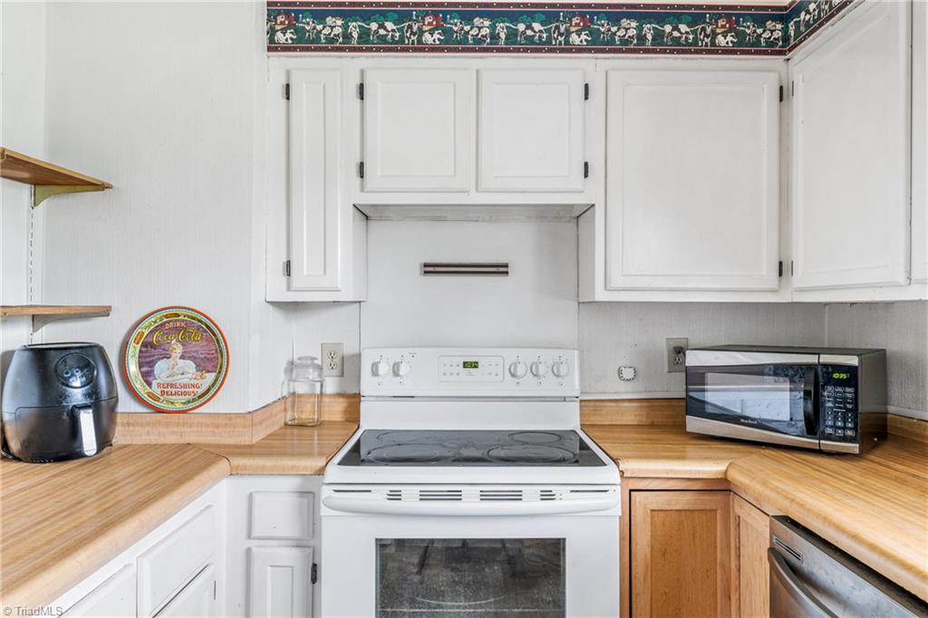 2711 Nelson Farm Road Greensboro, NC 27406 - Photo 23 of 43 Gallery Image 23