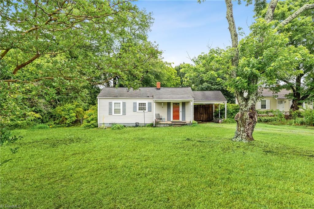 2711 Nelson Farm Road Greensboro, NC 27406 - Photo 3 of 43 Gallery Image 3