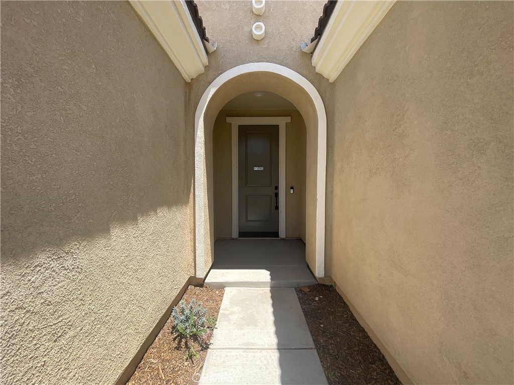 25344 Picket Range Way Menifee, CA 92586 - Photo 11 of 48