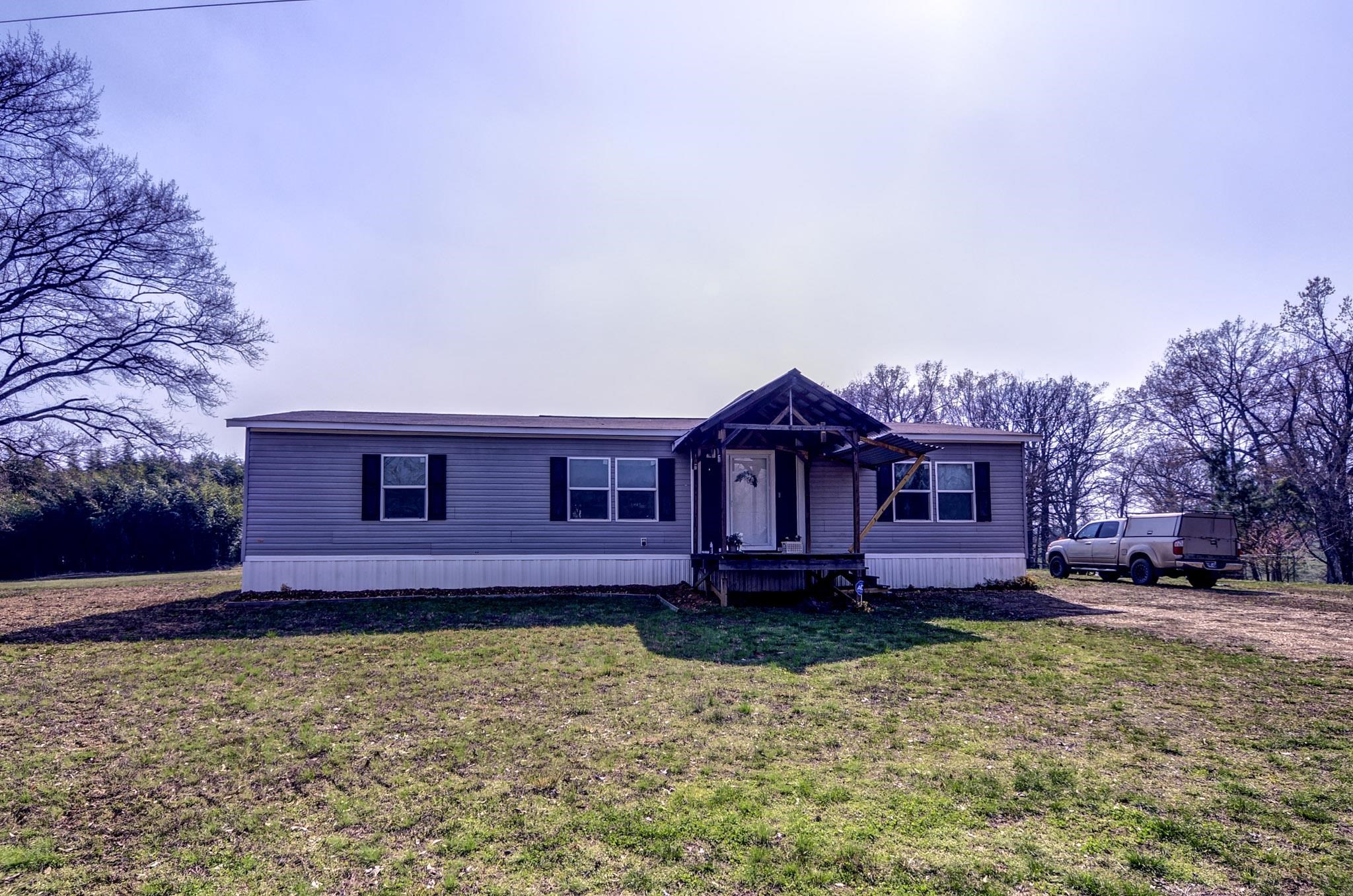 2450 South Neely Road Middleton, TN 38052 - Photo 3 of 38 Manufactured / mobile home with a front yard