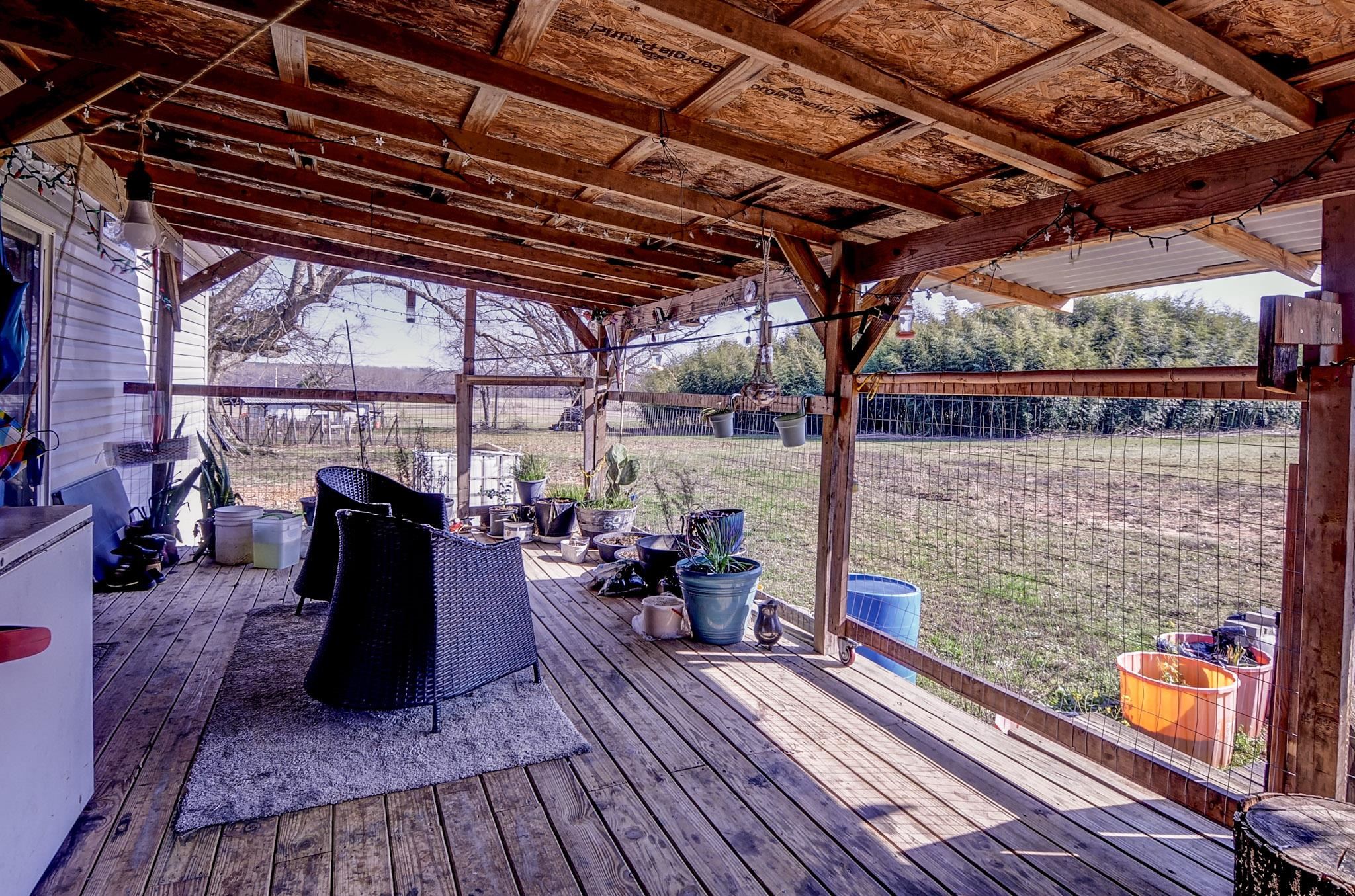 2450 South Neely Road Middleton, TN 38052 - Photo 33 of 38 View of wooden deck