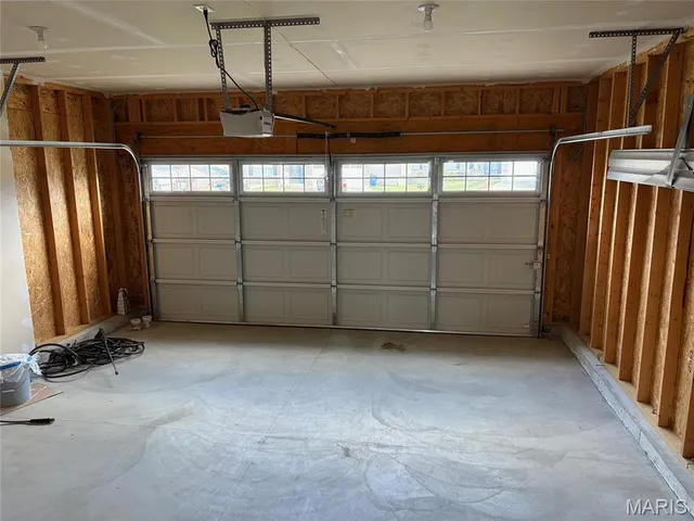 $1,900 | 22 Tennis Court, Foristell, MO 63348