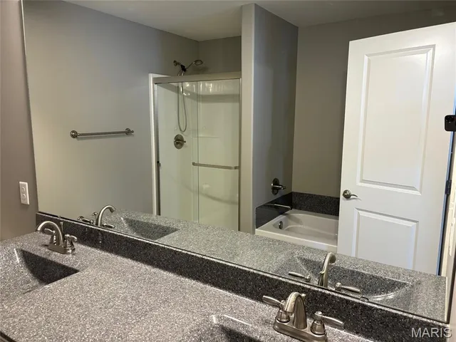 $1,900 | 22 Tennis Court, Foristell, MO 63348