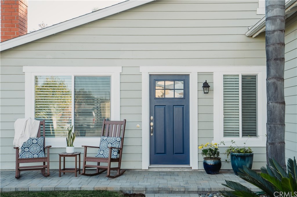 4435 Springtime Drive Oceanside, CA 92056 - Photo 4 of 52 a backyard of a house with outdoor seating