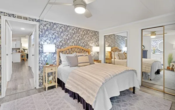 $269,900 | 923 Evergreen Street, Barefoot Bay, FL 32976