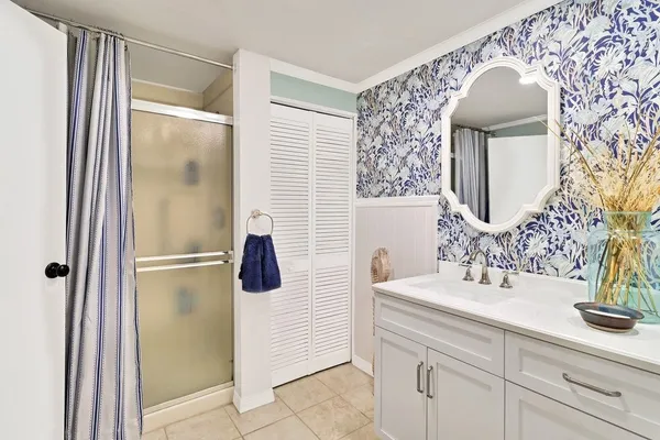 $269,900 | 923 Evergreen Street, Barefoot Bay, FL 32976