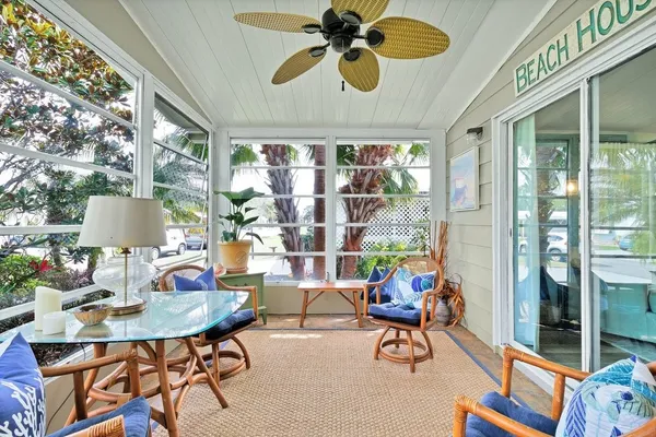 $269,900 | 923 Evergreen Street, Barefoot Bay, FL 32976