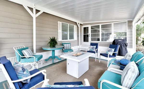 $269,900 | 923 Evergreen Street, Barefoot Bay, FL 32976