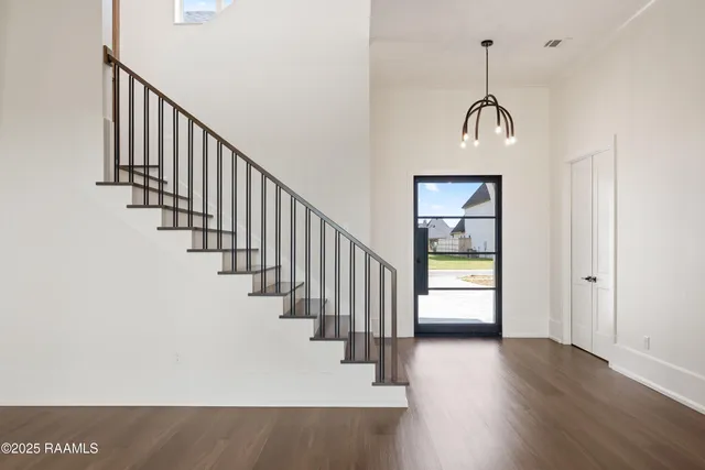 $1,068,500 | 207 Sabal Bnd Drive, Youngsville, LA 70592