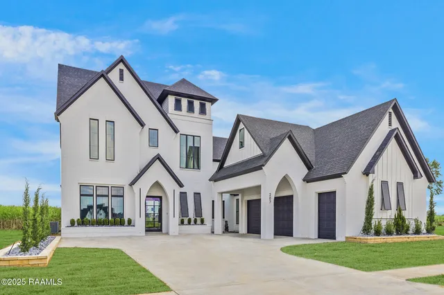 $1,068,500 | 207 Sabal Bnd Drive, Youngsville, LA 70592