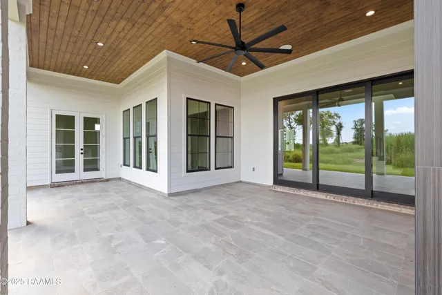 $1,068,500 | 207 Sabal Bnd Drive, Youngsville, LA 70592