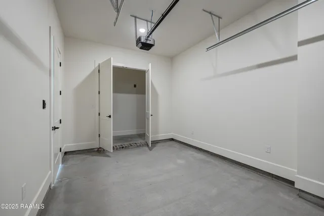 $1,068,500 | 207 Sabal Bnd Drive, Youngsville, LA 70592