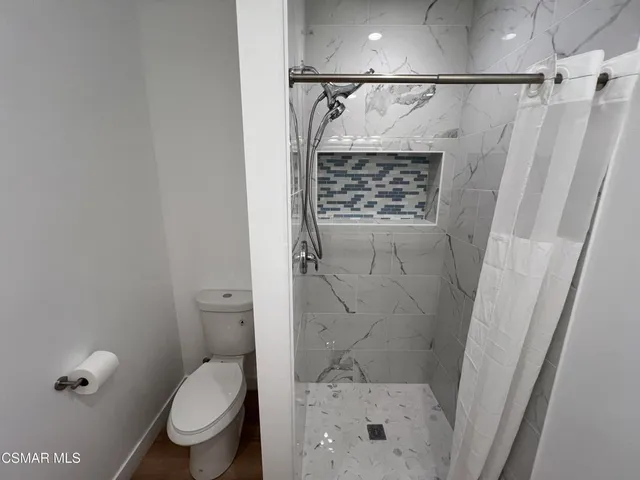 $2,000 | 1666 1/2 Stoddard Avenue, Thousand Oaks, CA 91360