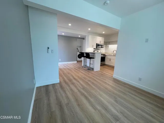 $2,000 | 1666 1/2 Stoddard Avenue, Thousand Oaks, CA 91360