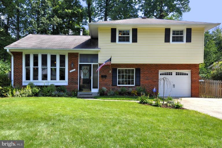 9111 Kirkdale Road Bethesda, MD 20817 - Photo 1 of 30 Exterior (Front)