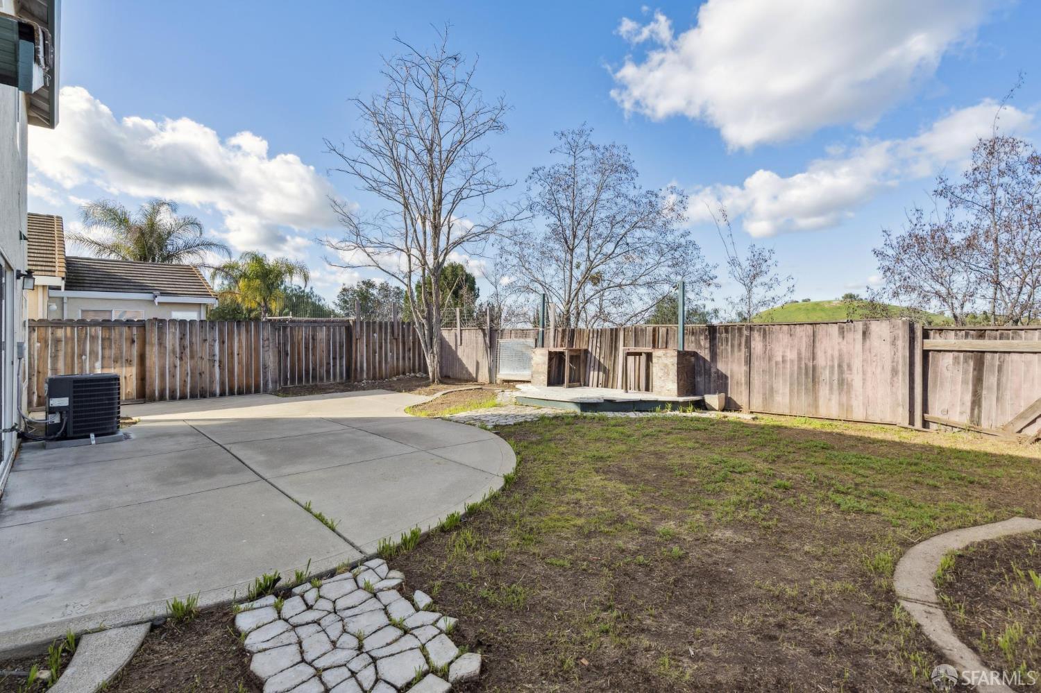 1157 Rockspring Way Antioch, CA 94531 - Photo 36 of 39