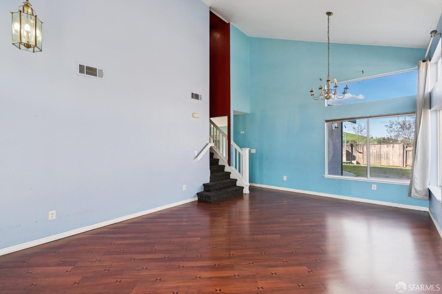 1157 Rockspring Way Antioch, CA 94531 - Photo 6 of 39