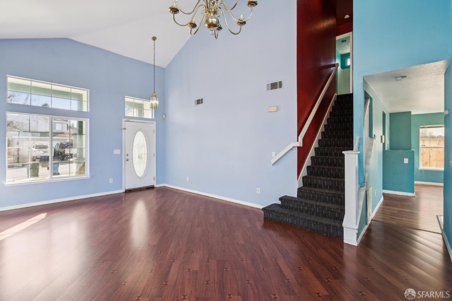 1157 Rockspring Way Antioch, CA 94531 - Photo 7 of 39