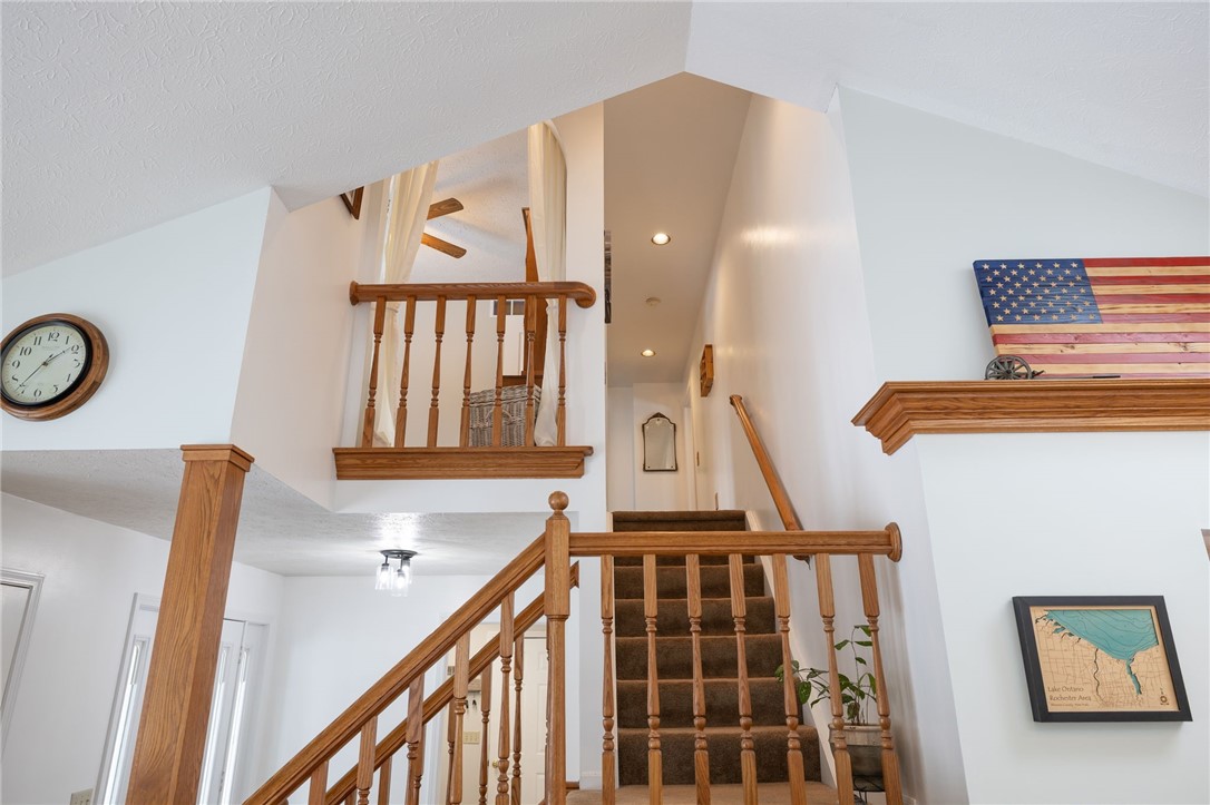 362 Webster Road Webster, NY 14580 - Photo 20 of 46