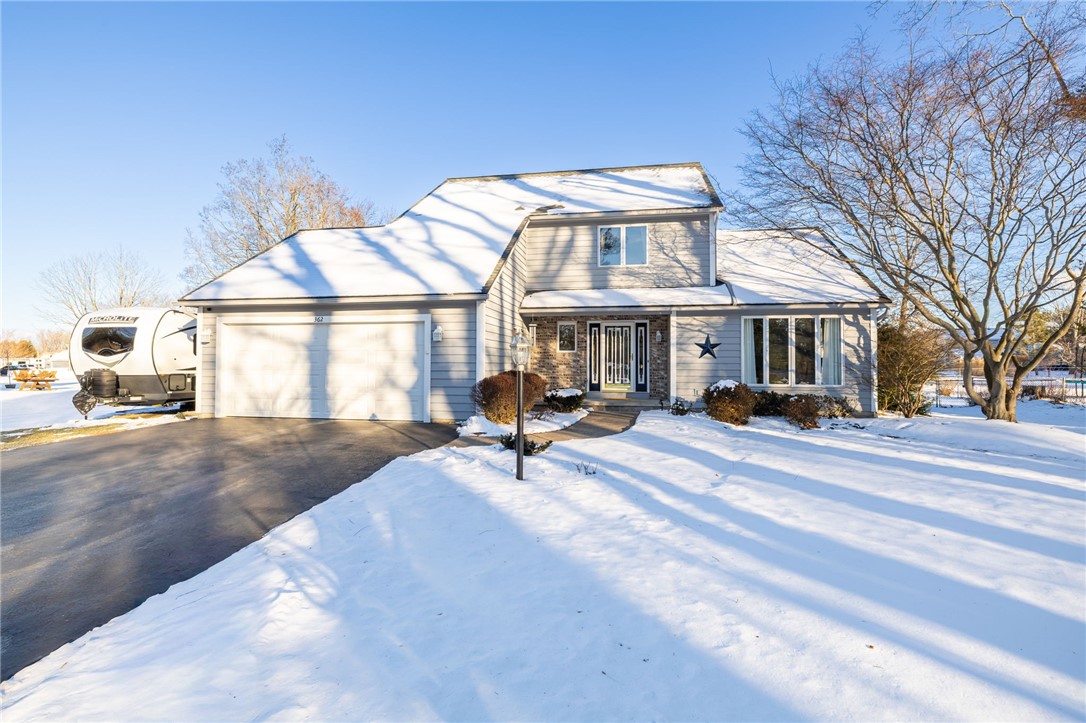 362 Webster Road Webster, NY 14580 - Photo 2 of 46