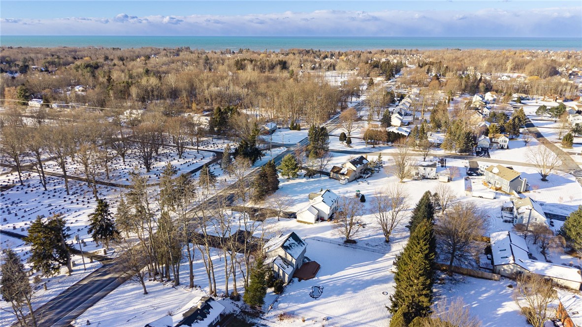 362 Webster Road Webster, NY 14580 - Photo 43 of 46